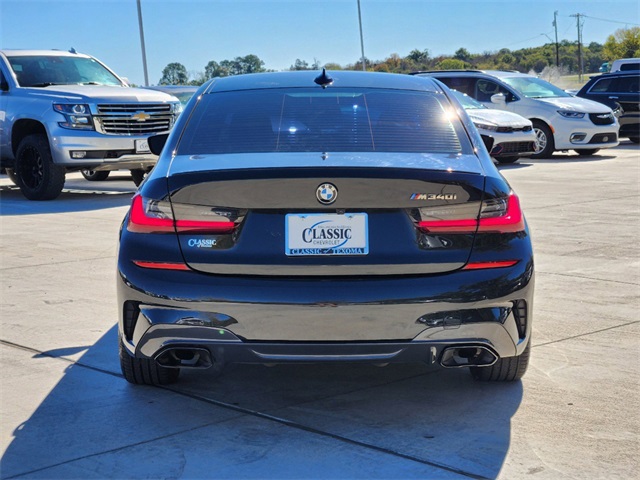 2022 BMW 3 Series M340i 7