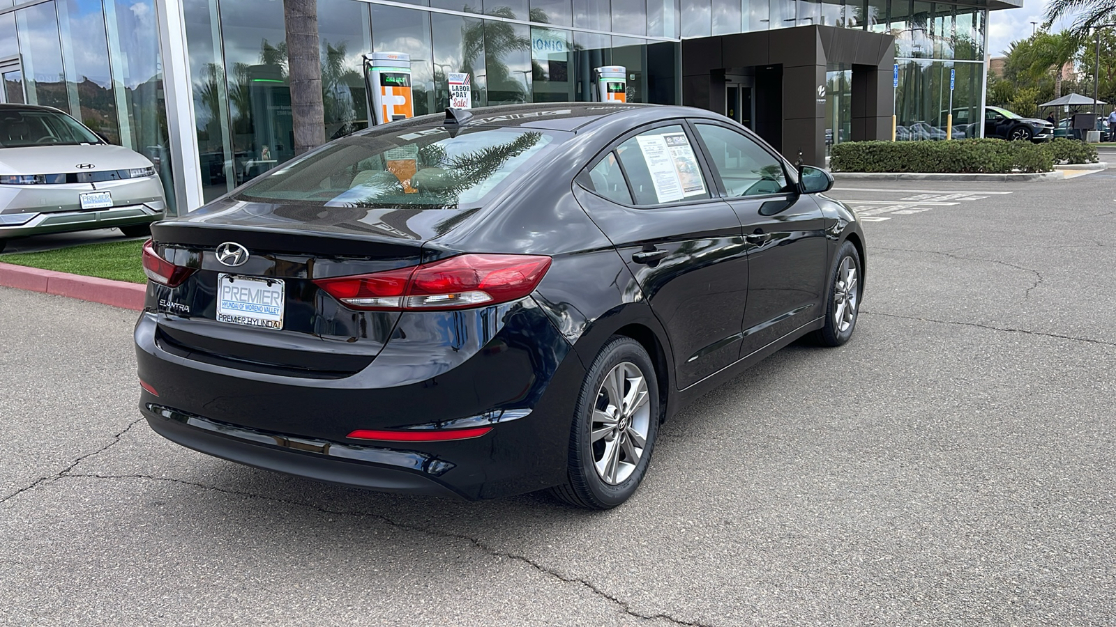 2017 Hyundai Elantra Value Edition 5