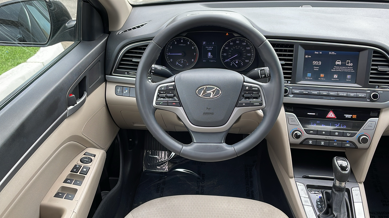 2017 Hyundai Elantra Value Edition 12