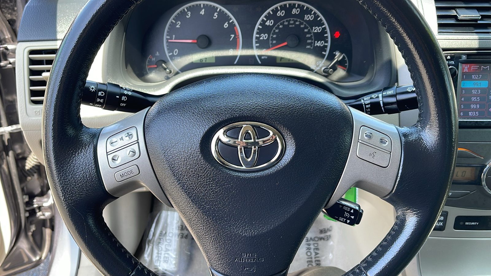 2013 Toyota Corolla LE 17
