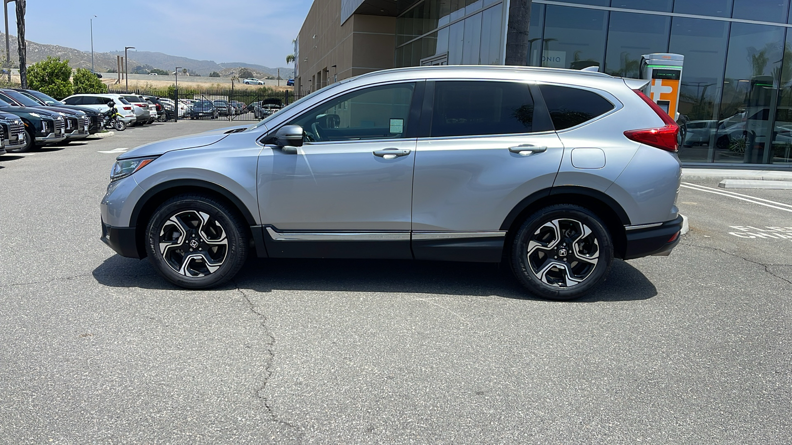 2017 Honda CR-V Touring 2