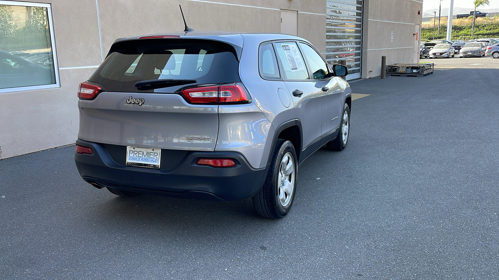 2017 Jeep Cherokee Sport 5