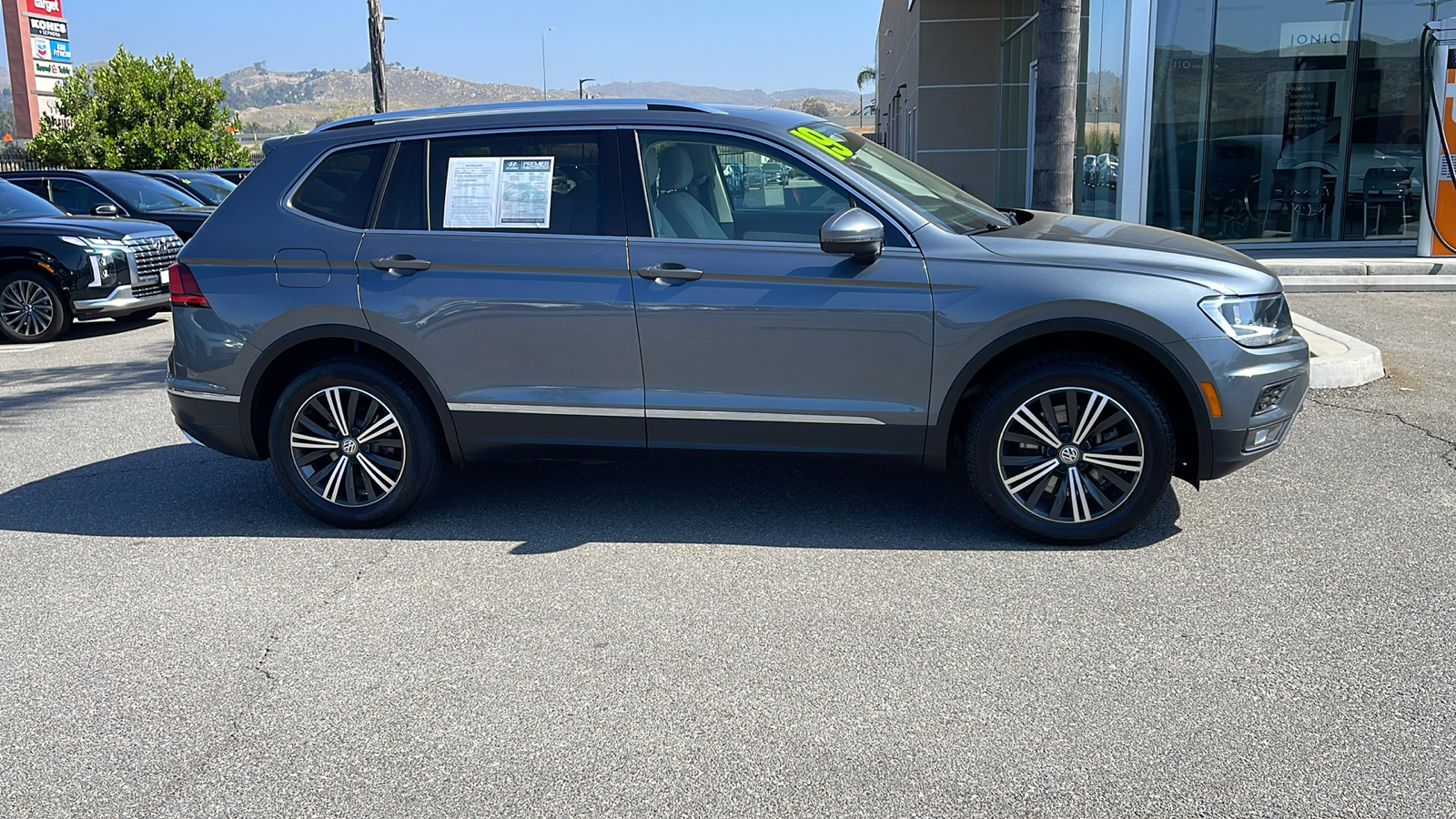 2019 Volkswagen Tiguan SEL 6