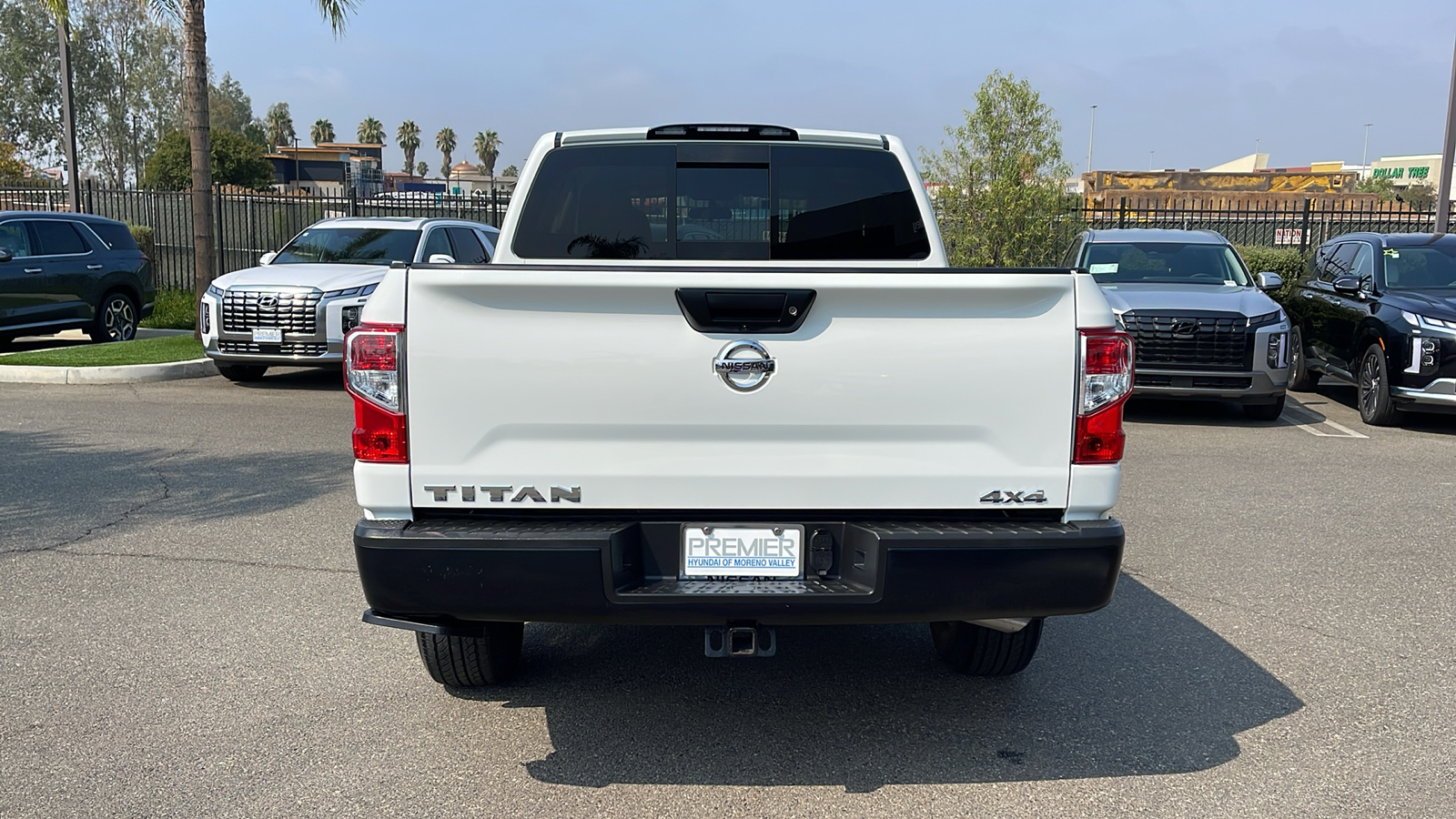 2018 Nissan Titan S 4x4 Crew Cab 4