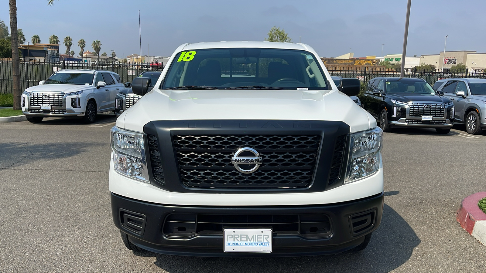 2018 Nissan Titan S 4x4 Crew Cab 8