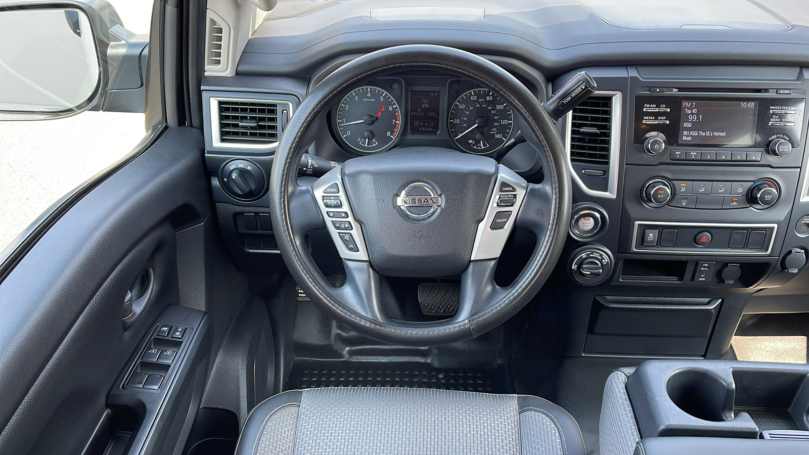 2018 Nissan Titan S 4x4 Crew Cab 12