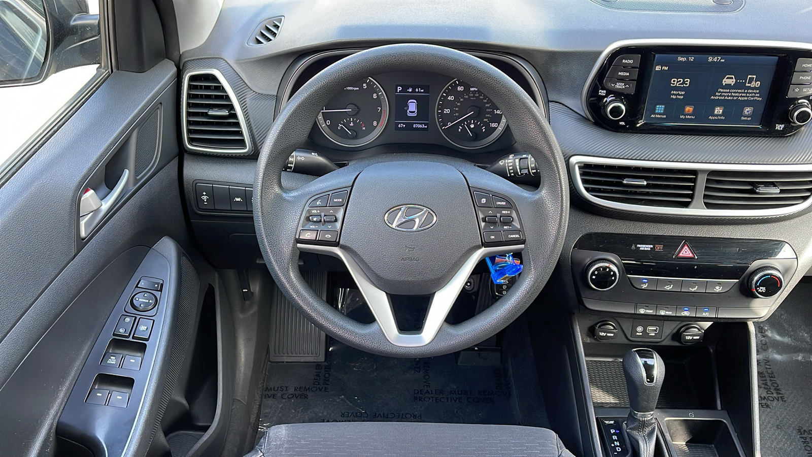 2020 Hyundai Tucson SE 12