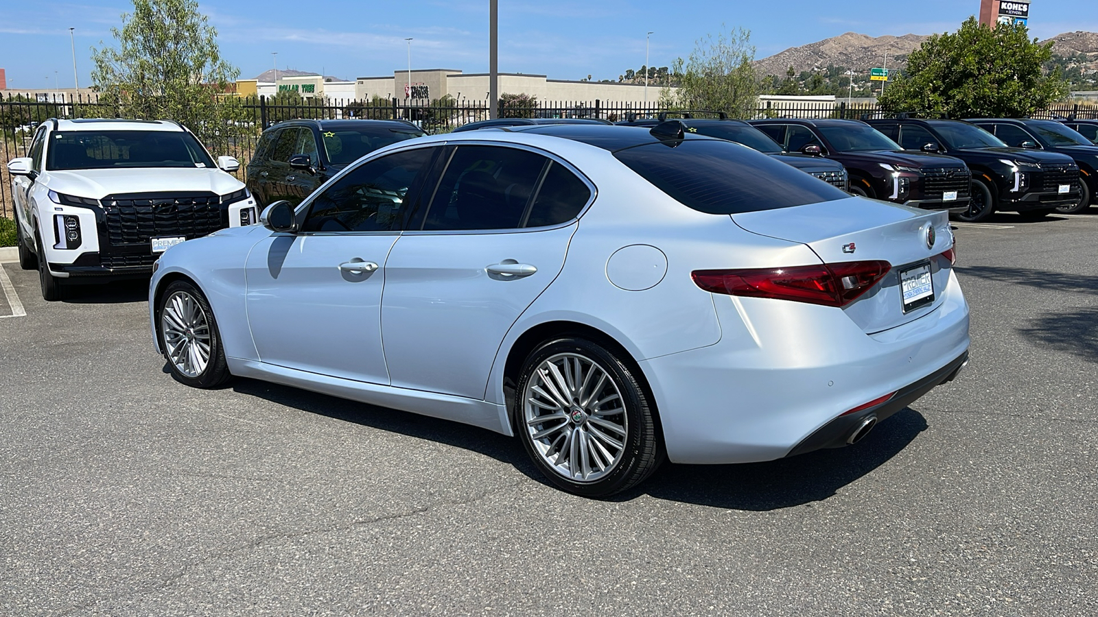 2020 Alfa Romeo Giulia Ti Lusso 3