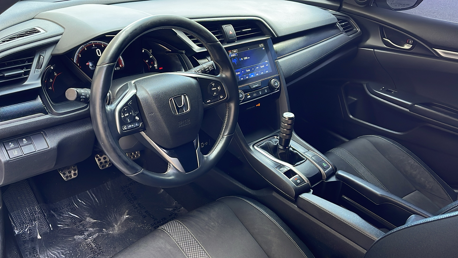 2020 Honda Civic Hatchback Sport 9