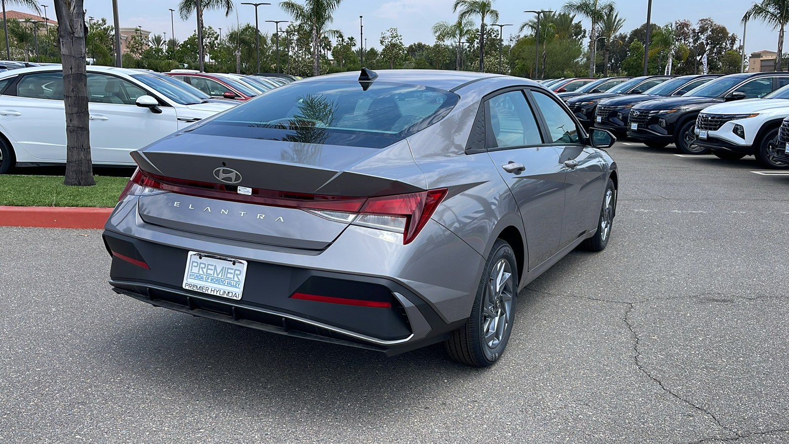 2024 Hyundai Elantra SEL 5