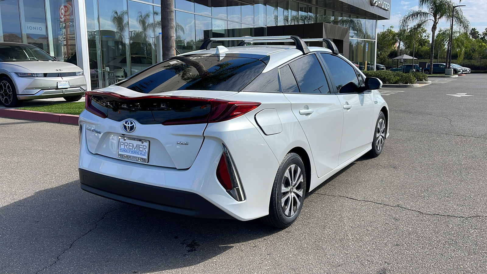 2022 Toyota Prius Prime XLE 5