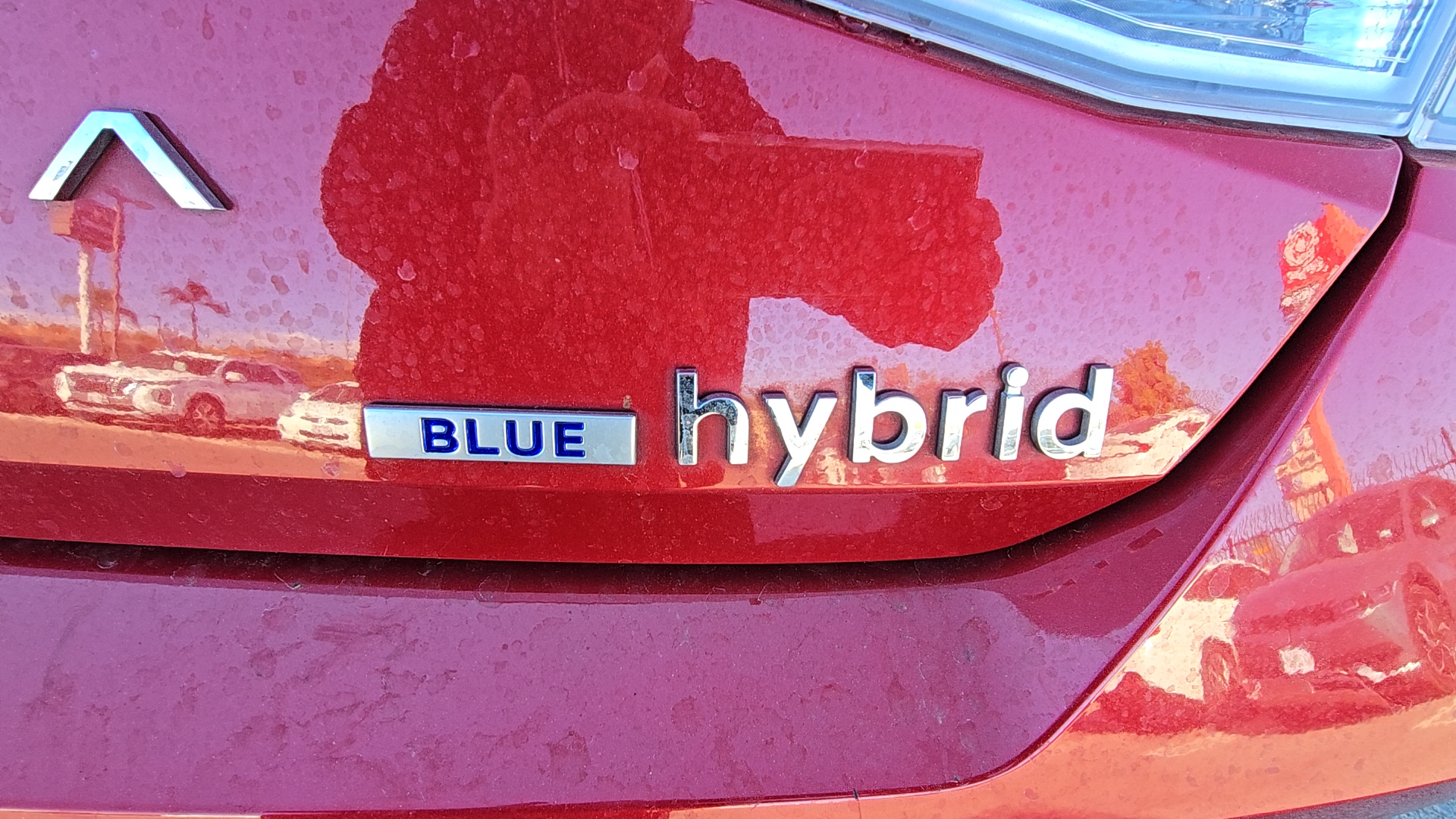 2022 Hyundai Elantra Hybrid Blue 7