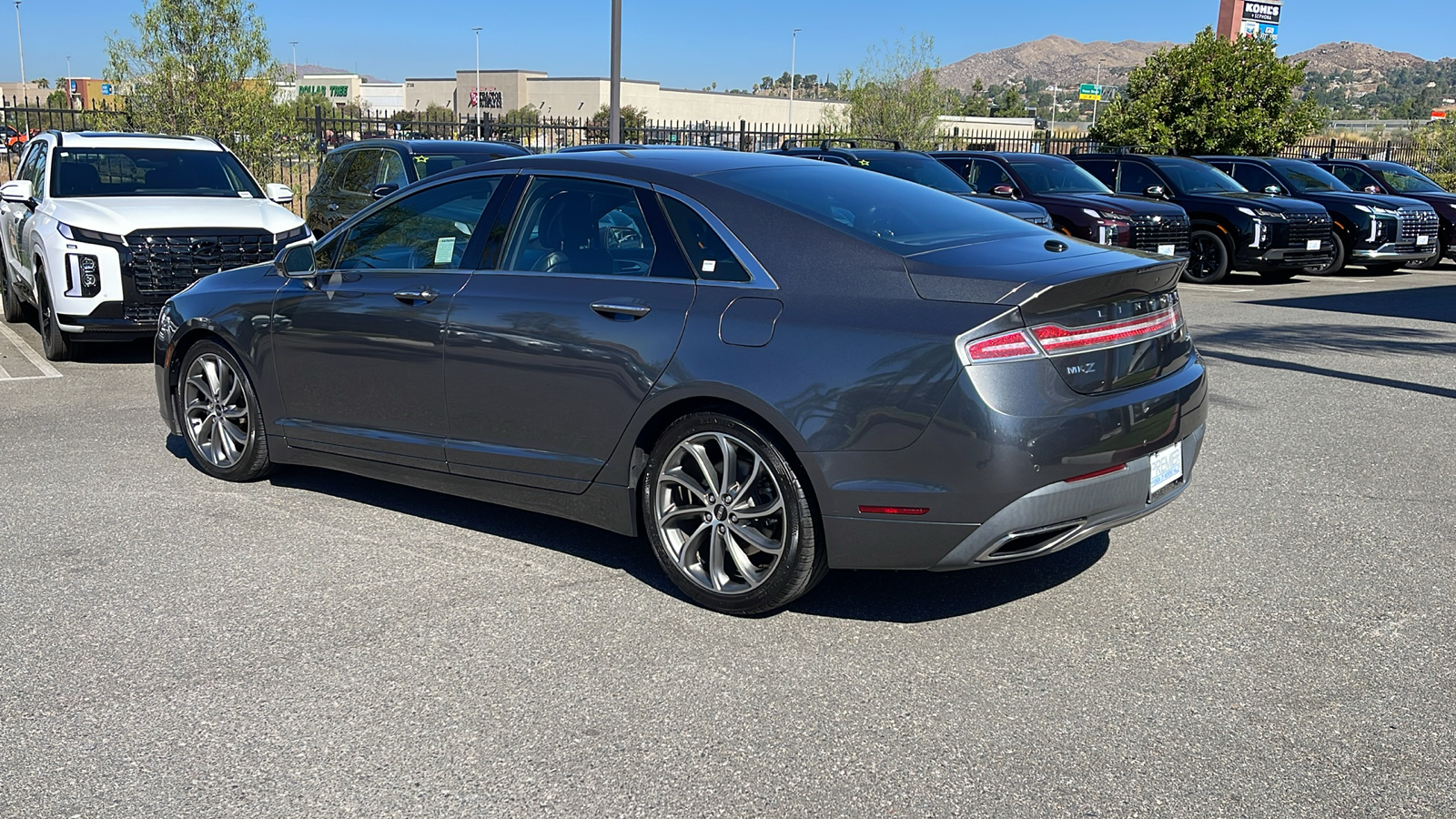 2019 Lincoln MKZ Reserve I 3