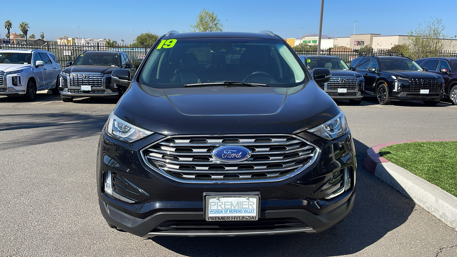 2019 Ford Edge Titanium 8