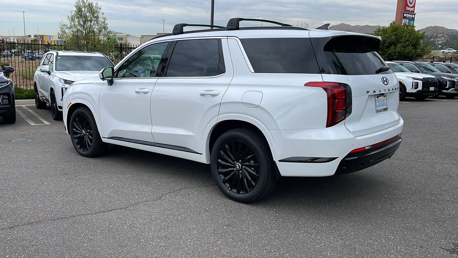 2025 Hyundai Palisade Calligraphy Night Edition 3