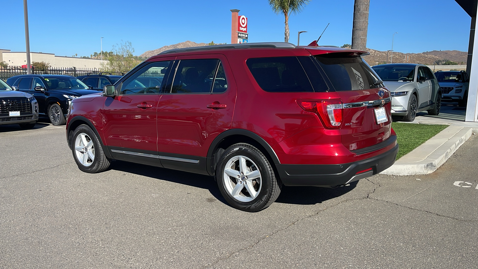 2019 Ford Explorer XLT 3