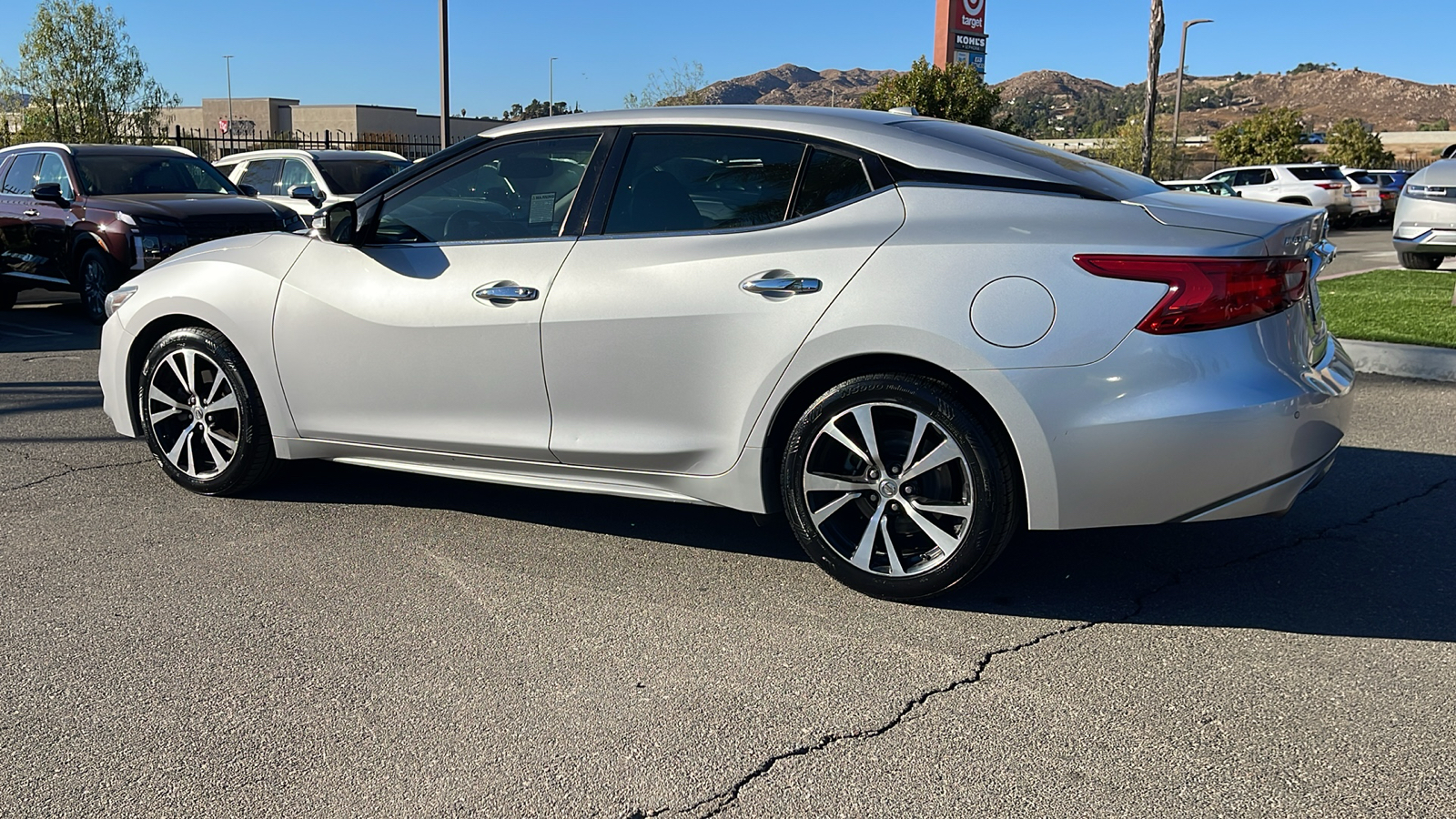 2018 Nissan Maxima SV 3