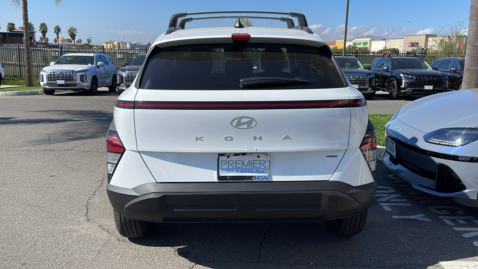 2025 Hyundai Kona SEL Convenience 4