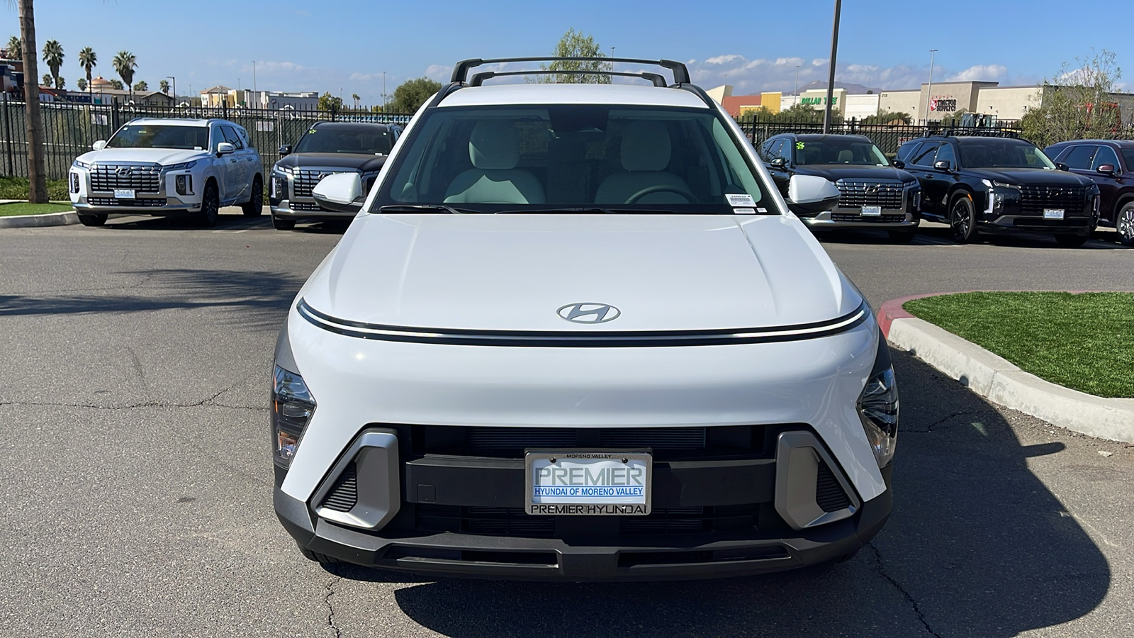 2025 Hyundai Kona SEL Convenience 8