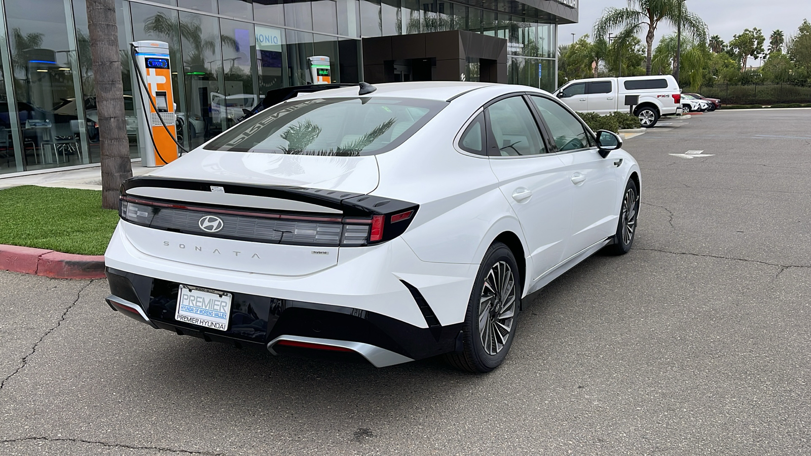 2025 Hyundai Sonata Hybrid SEL 5