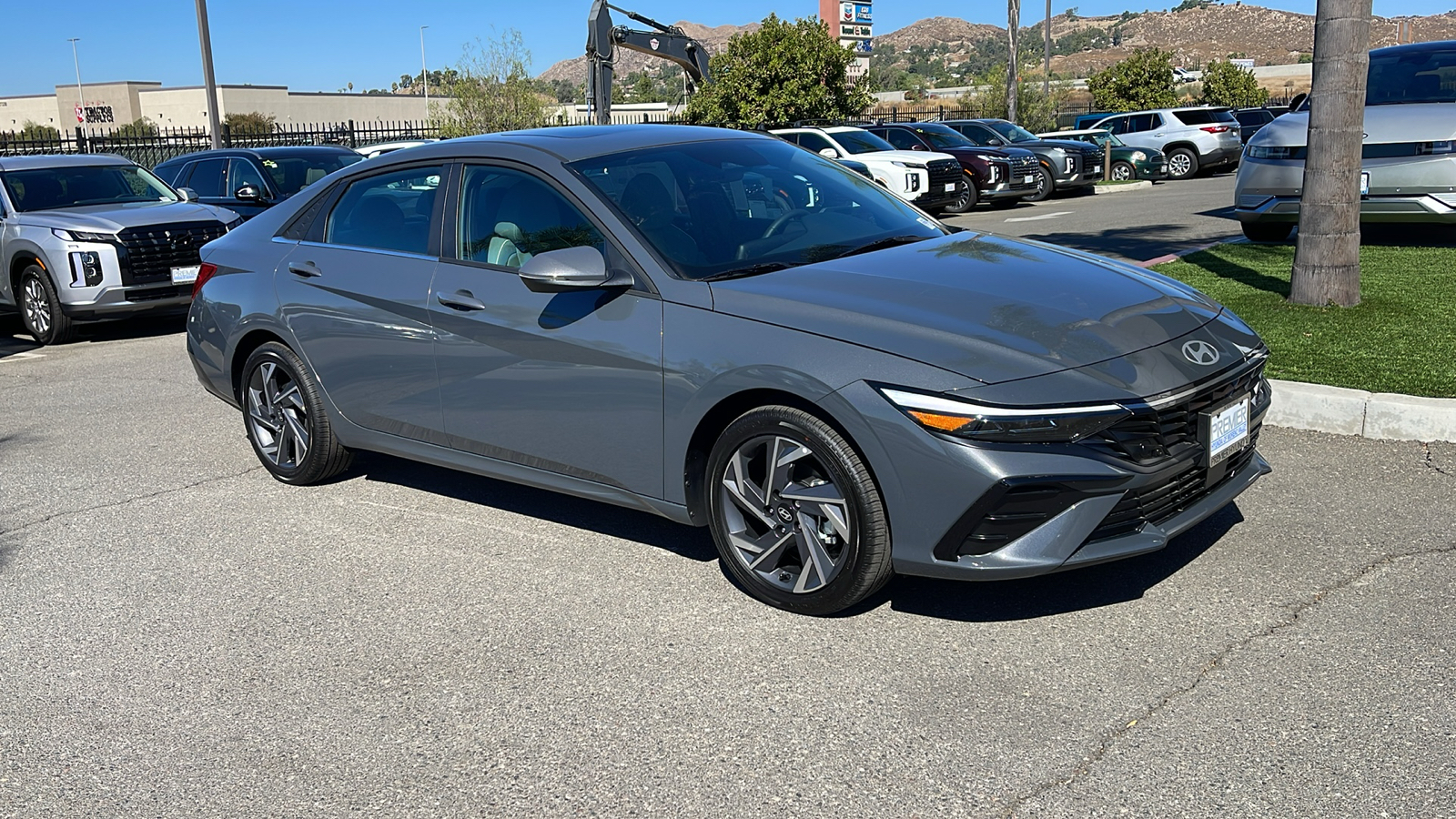 2025 Hyundai Elantra Hybrid Limited 7