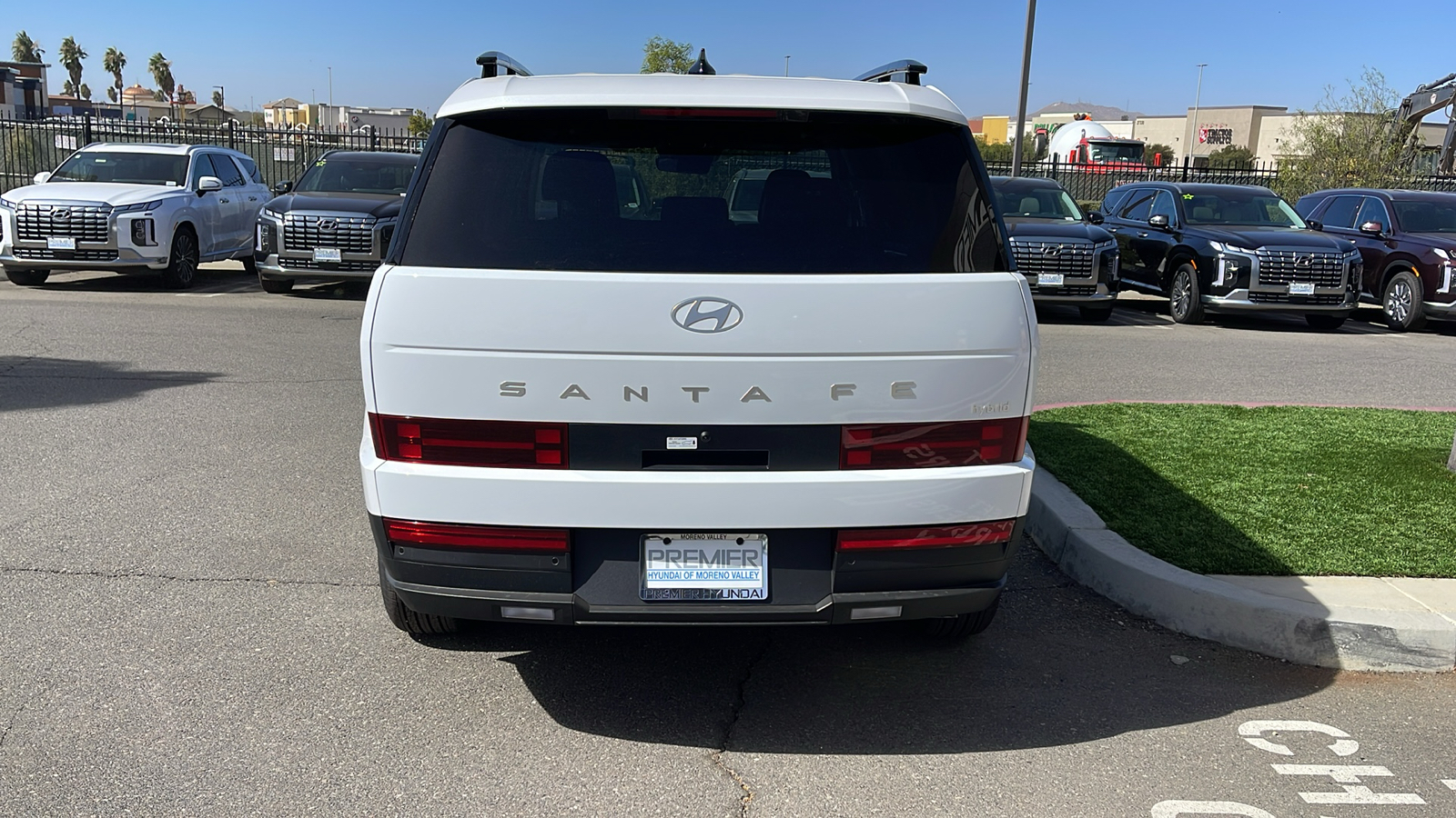 2025 Hyundai Santa Fe Hybrid SEL 4