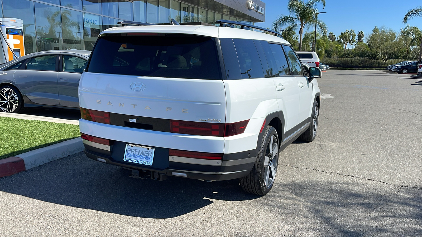 2025 Hyundai Santa Fe Hybrid Limited 5