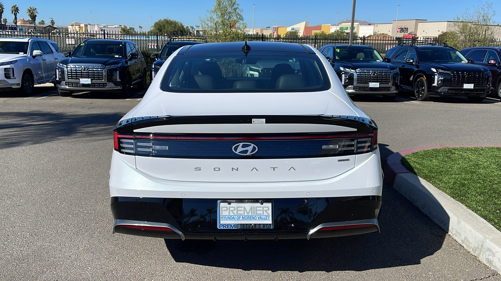 2025 Hyundai Sonata Hybrid Limited 4