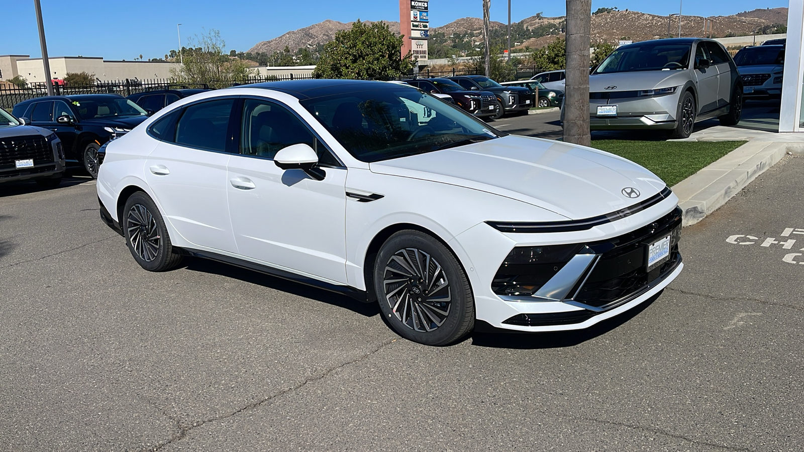 2025 Hyundai Sonata Hybrid Limited 7