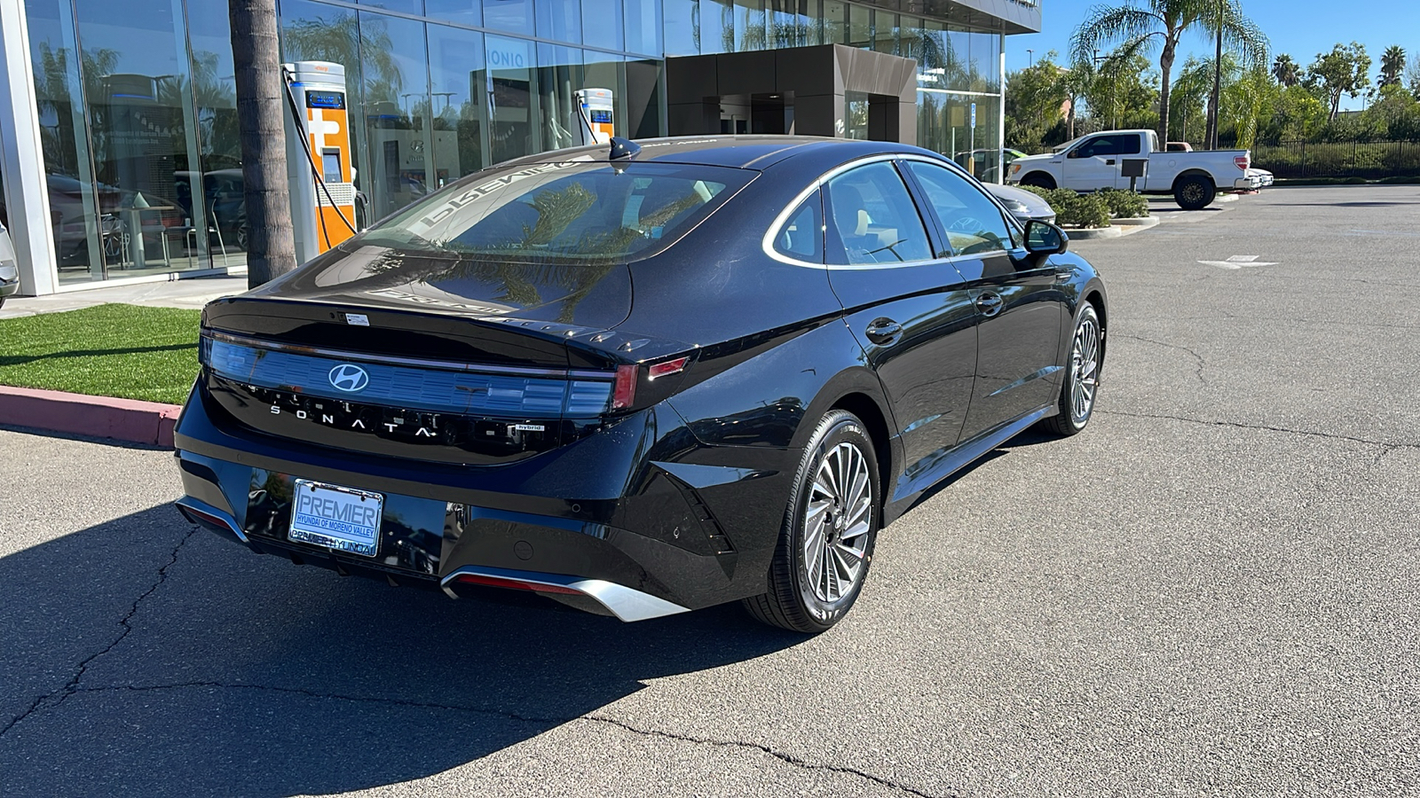 2025 Hyundai Sonata Hybrid Limited 5