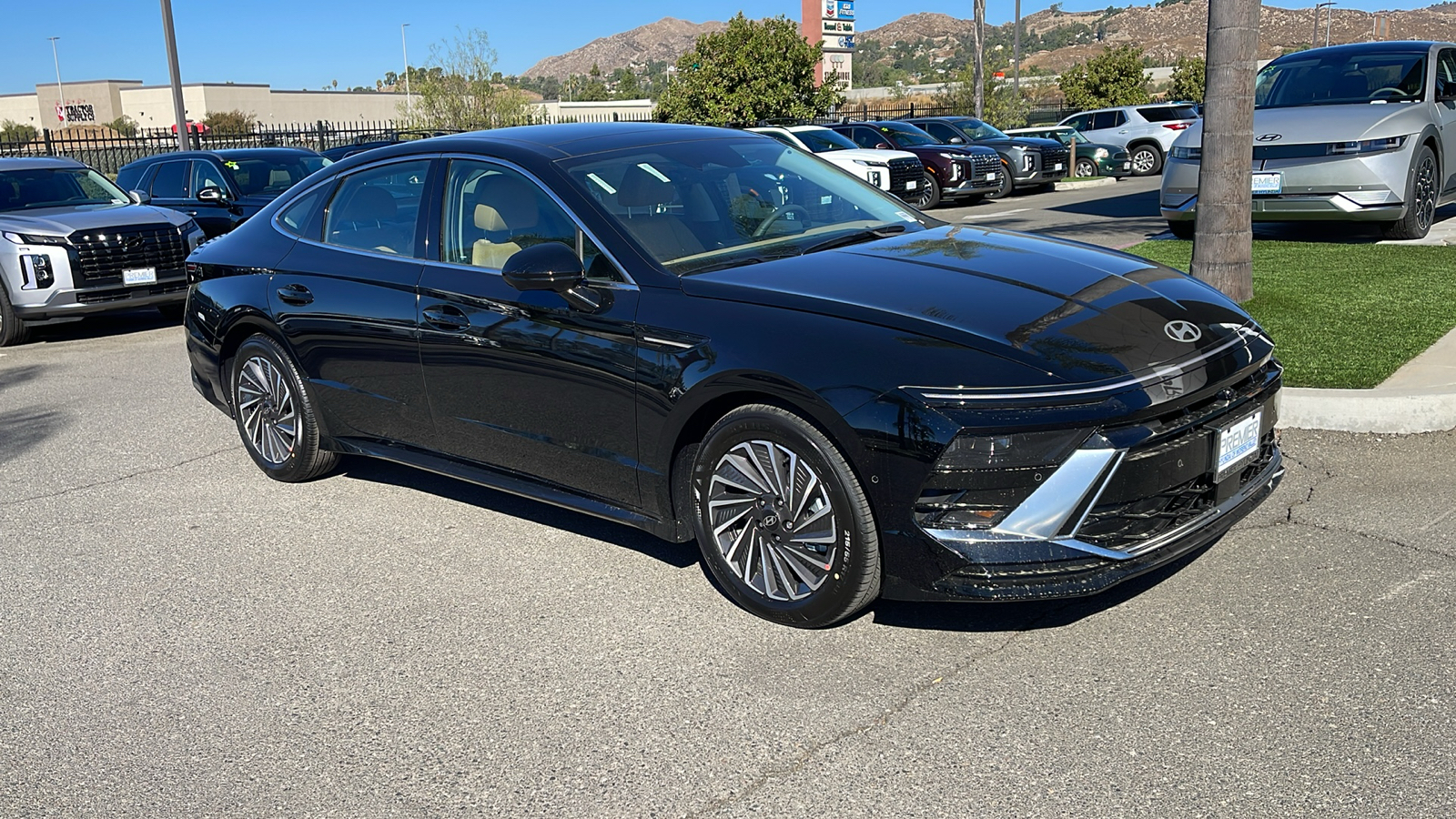 2025 Hyundai Sonata Hybrid Limited 7