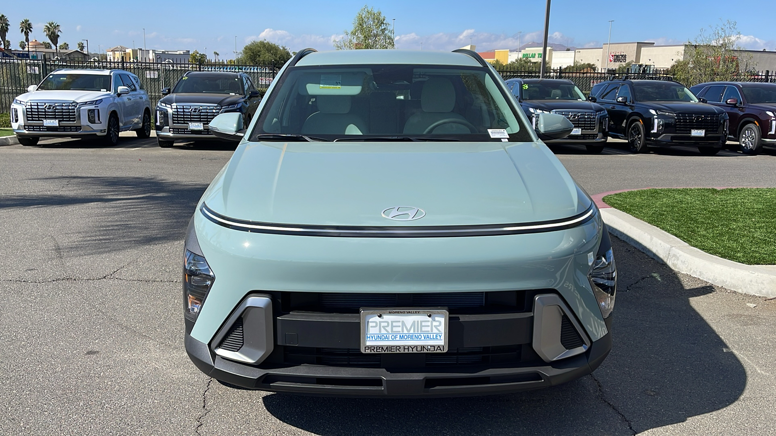 2025 Hyundai Kona SEL Convenience 8