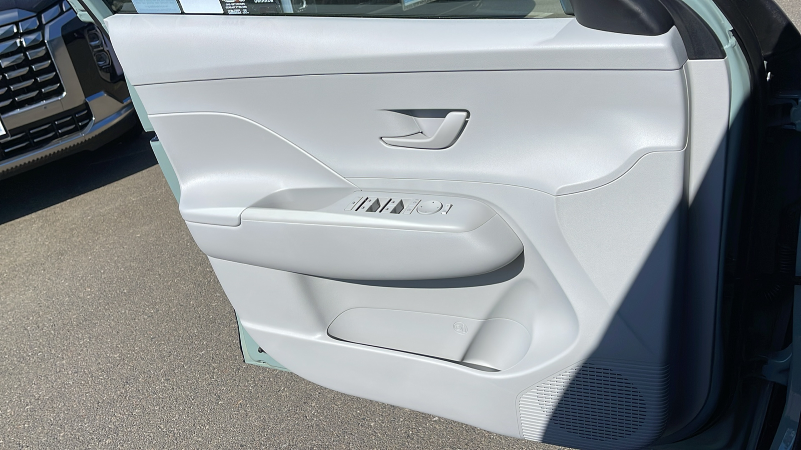 2025 Hyundai Kona SEL Convenience 23