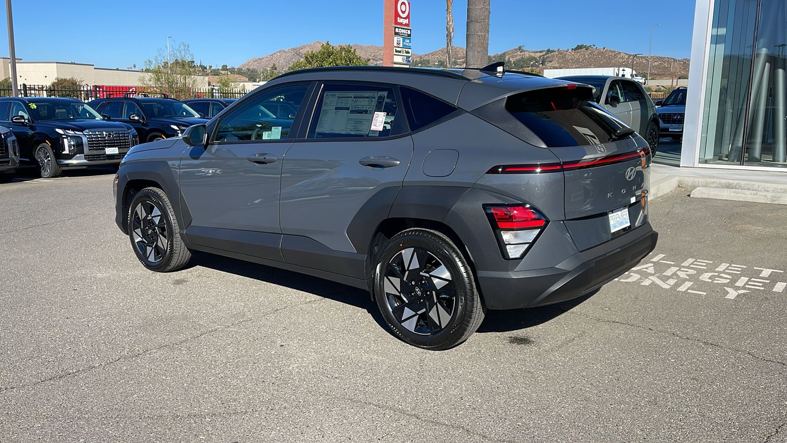 2025 Hyundai Kona SEL 3