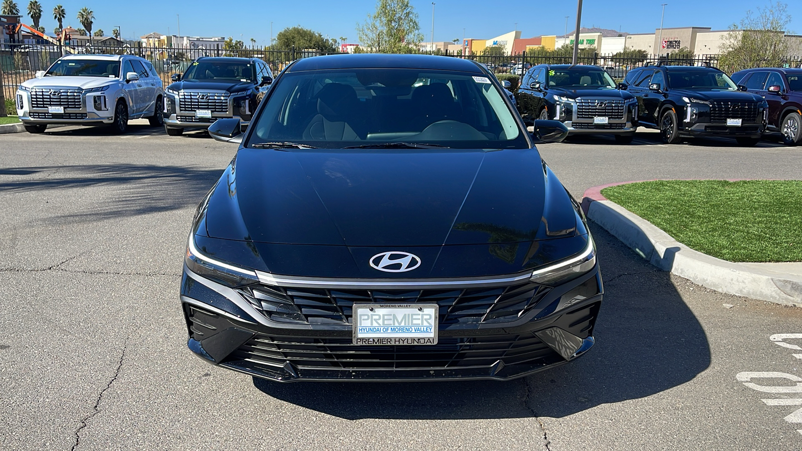 2025 Hyundai Elantra Hybrid Blue 8