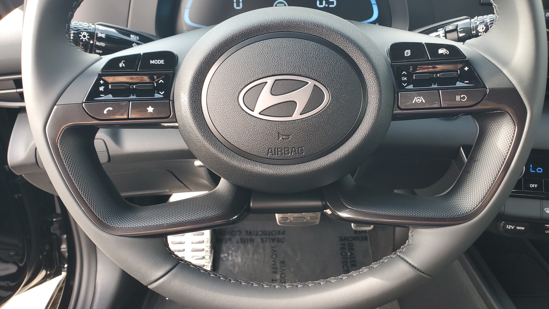 2025 Hyundai Elantra SEL Sport 22