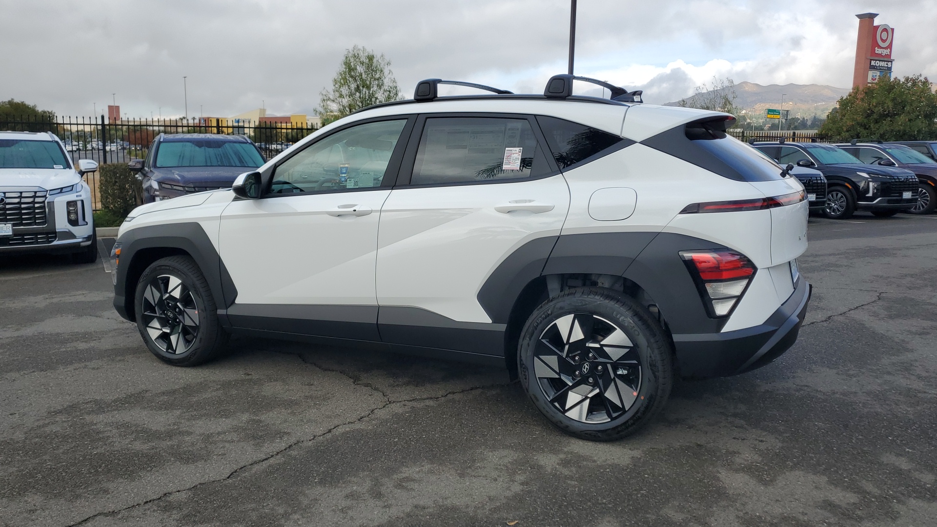 2025 Hyundai Kona SEL 3