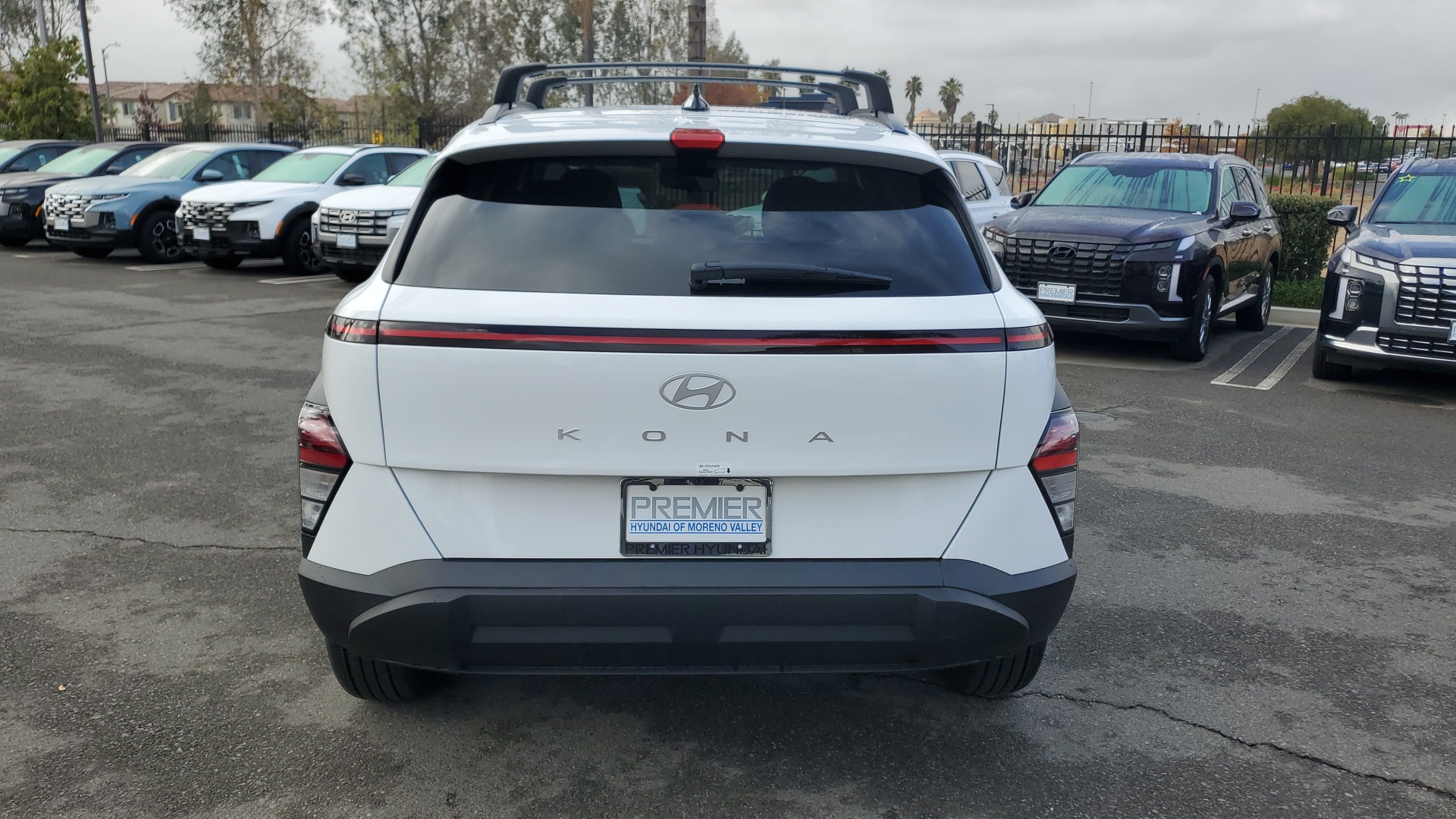 2025 Hyundai Kona SEL 4