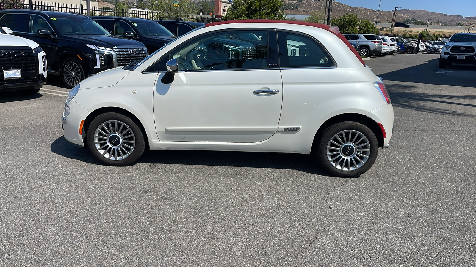 2012 FIAT 500c  2