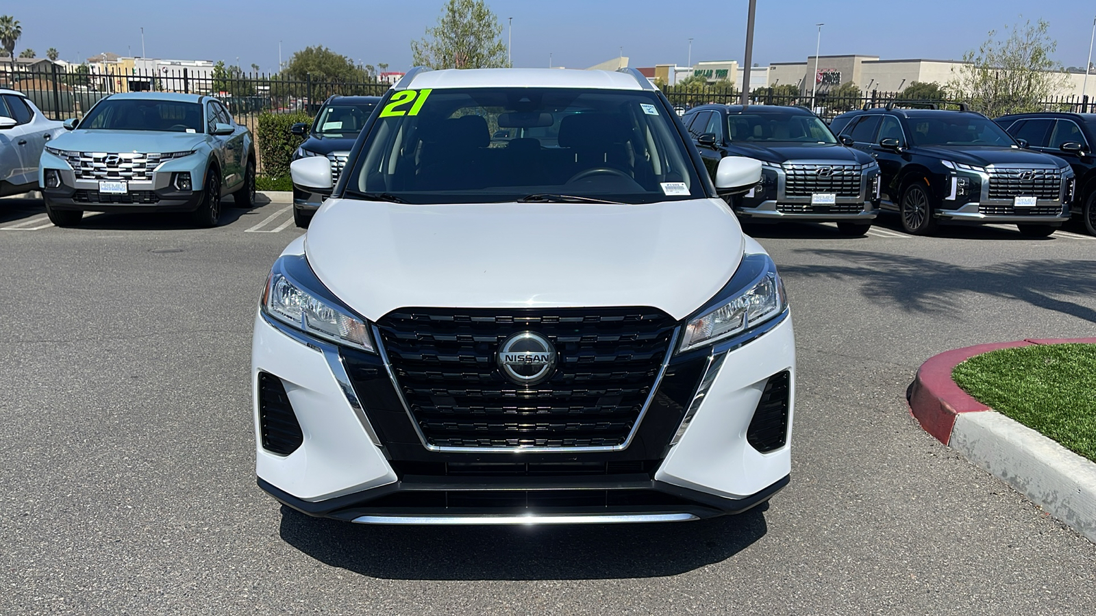 2021 Nissan Kicks SV 8