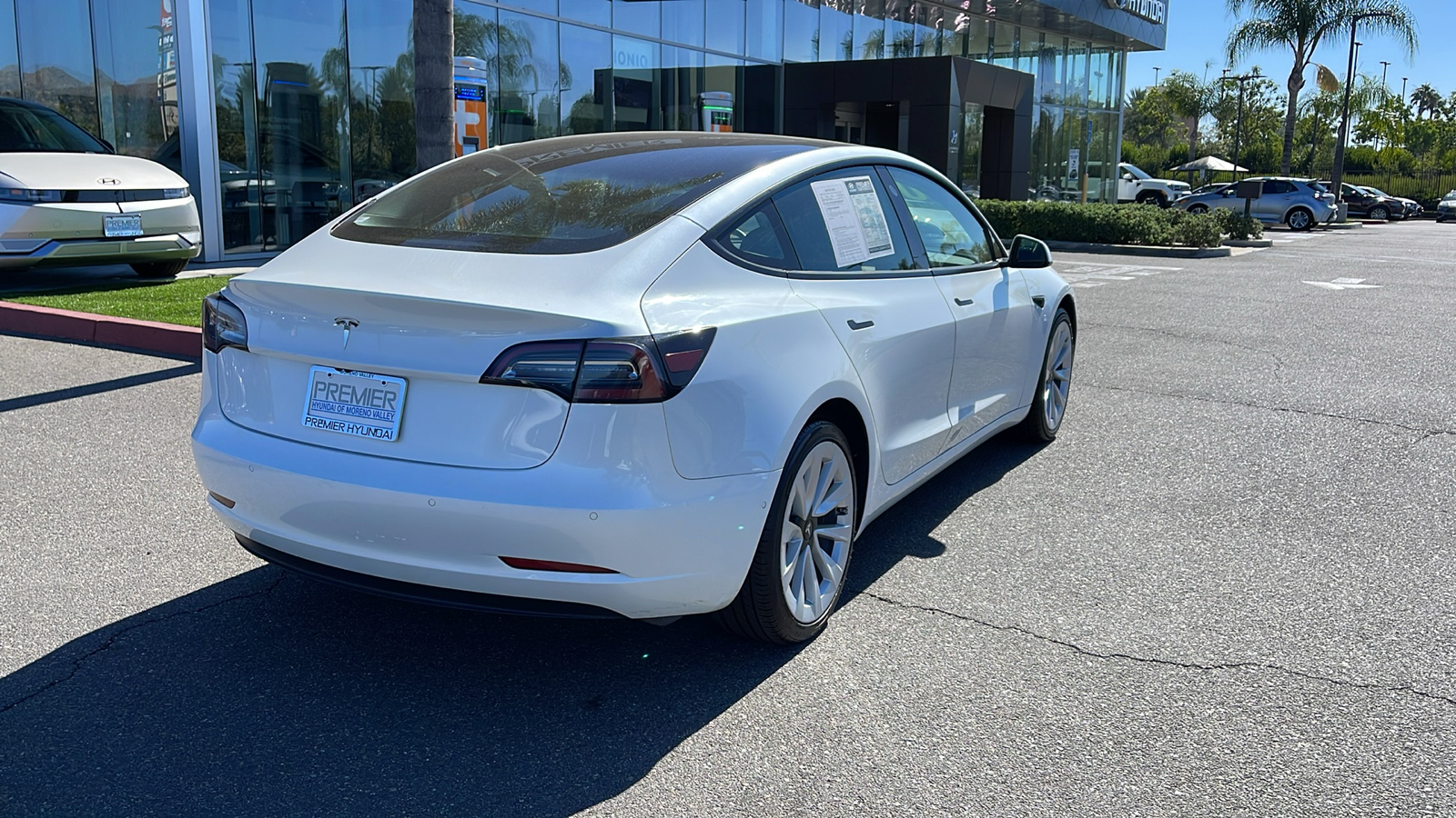 2022 Tesla Model 3  5