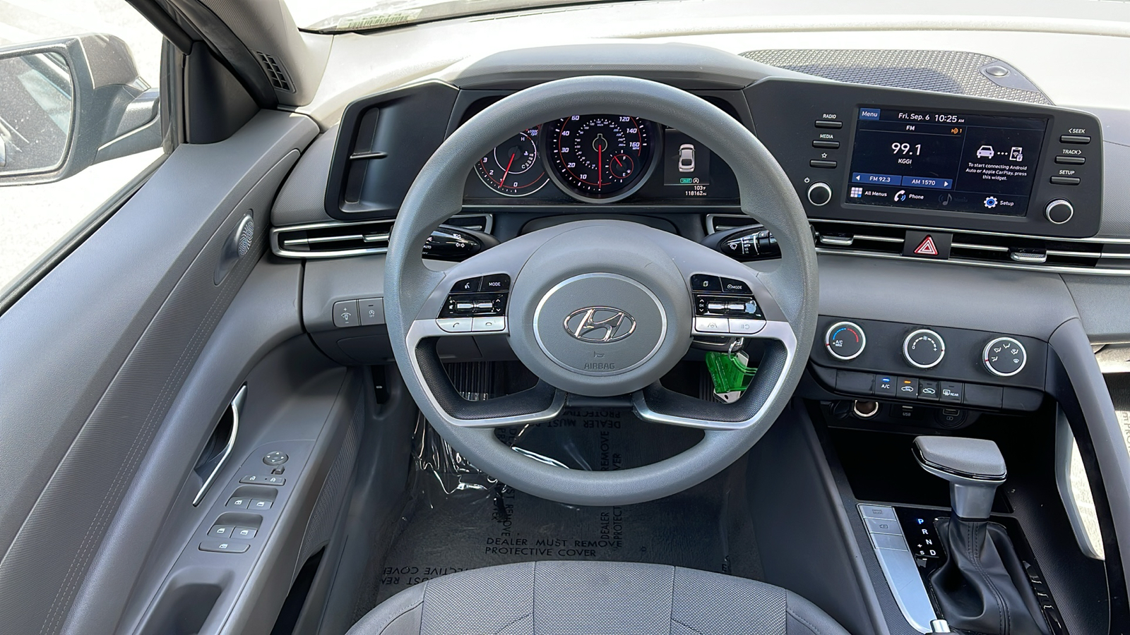 2021 Hyundai Elantra SE 12