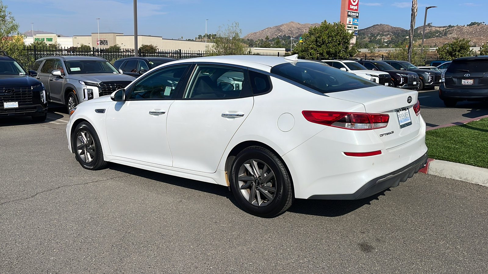 2020 Kia Optima LX 3