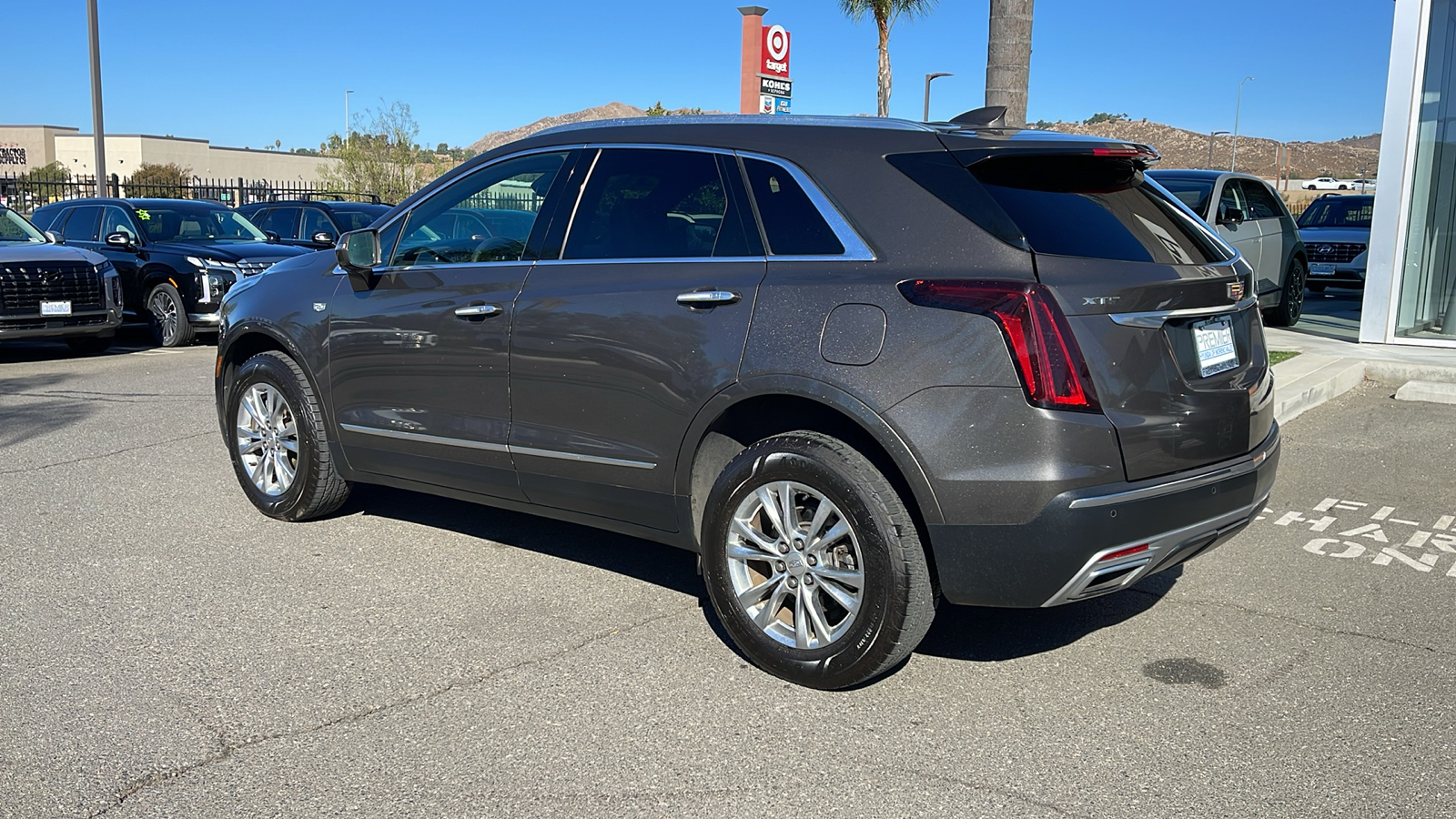 2020 Cadillac XT5 Premium Luxury FWD 3