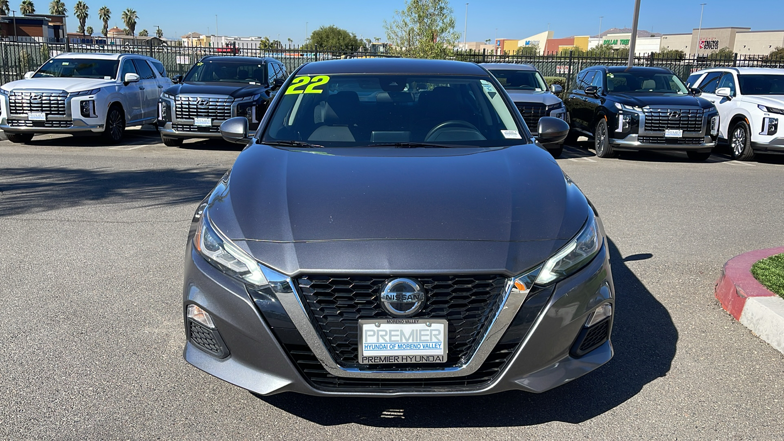 2022 Nissan Altima 2.5 SV 8