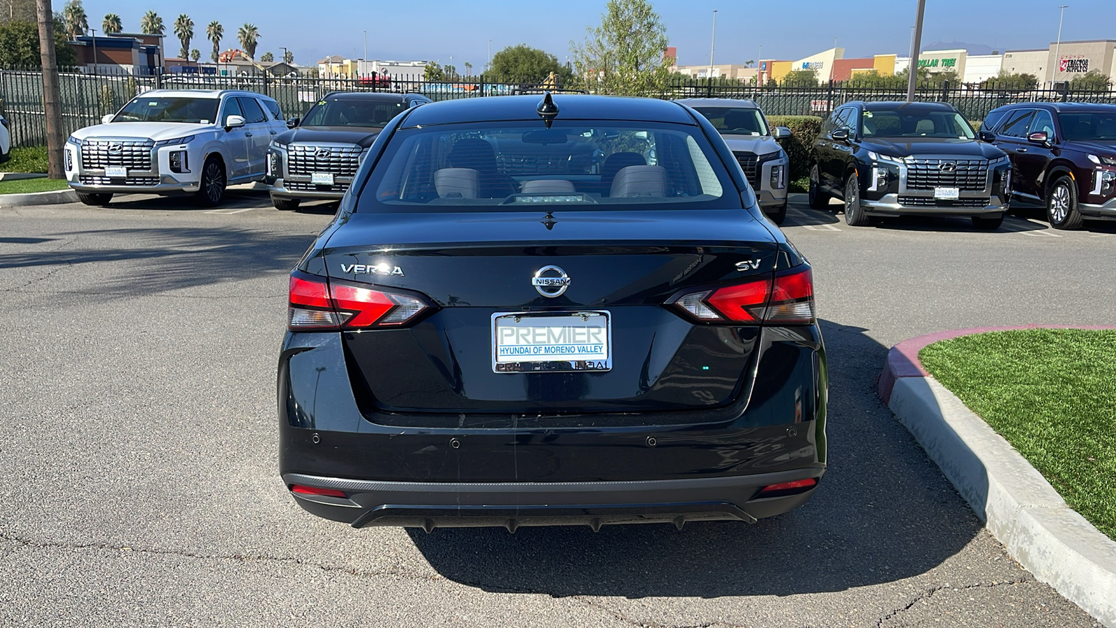 2021 Nissan Versa SV 4