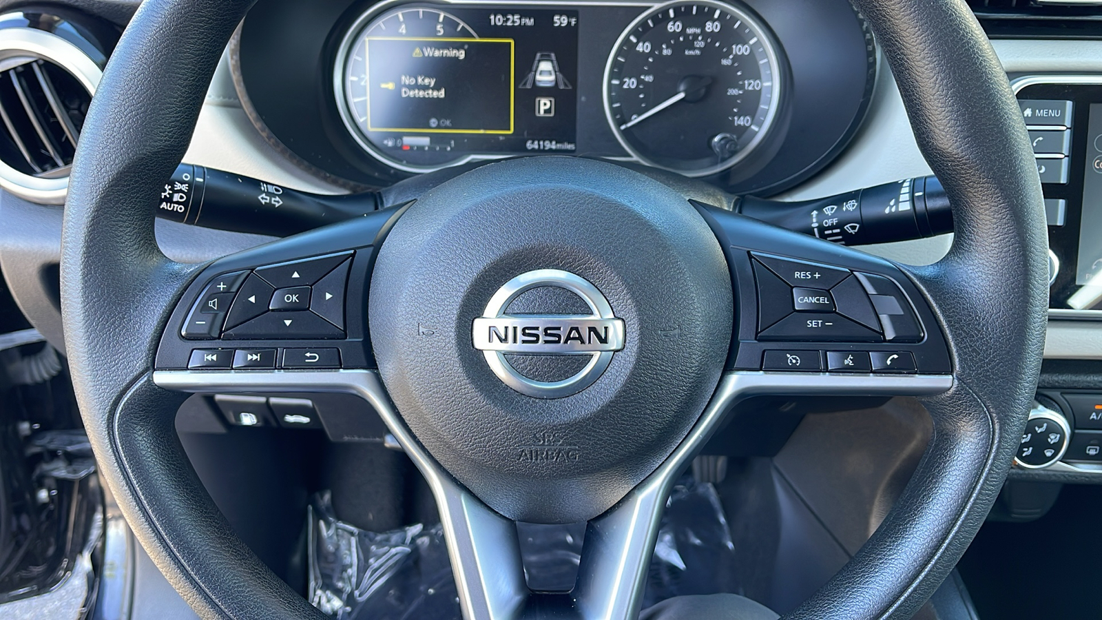 2021 Nissan Versa SV 17