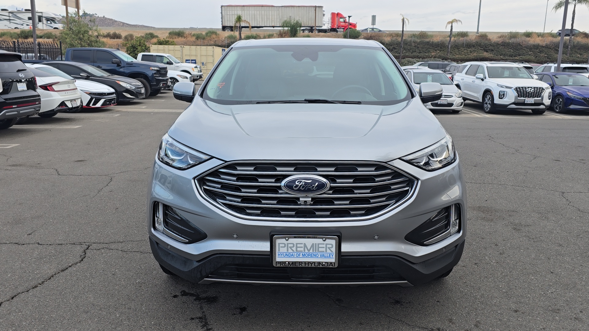 2022 Ford Edge Titanium 2