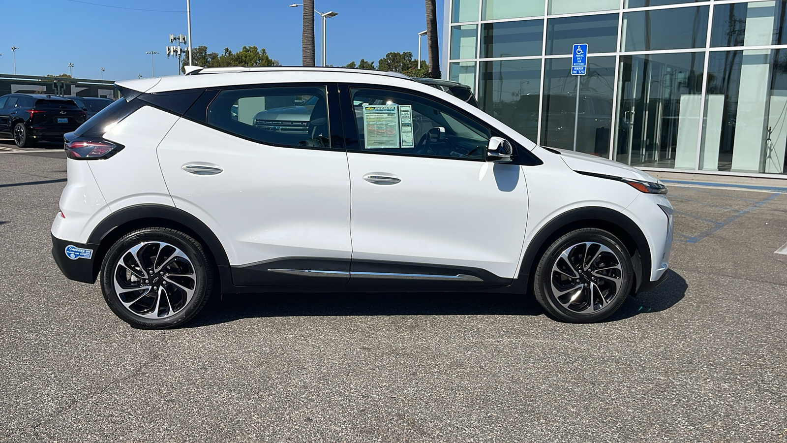 2022 Chevrolet Bolt EUV Premier 6