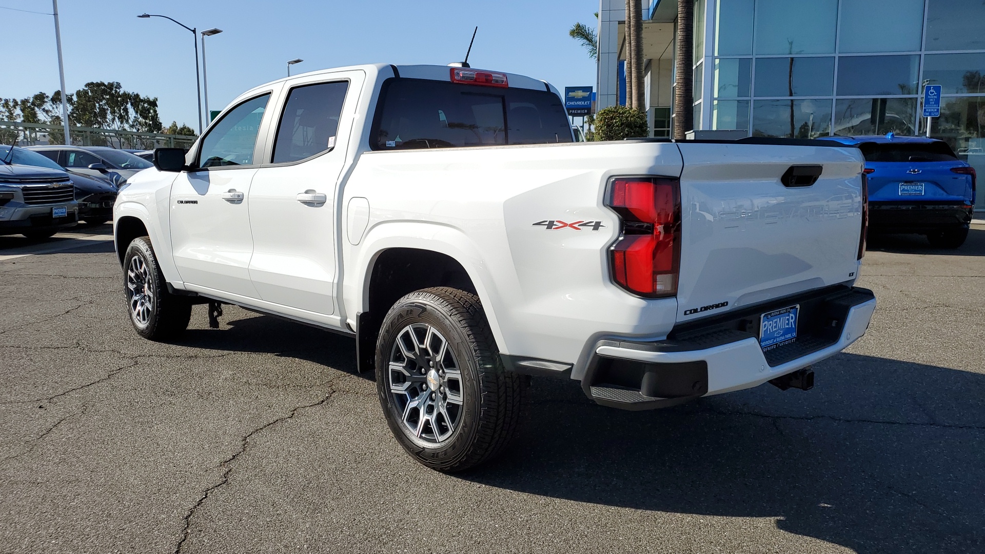 2024 Chevrolet Colorado 4WD LT 3